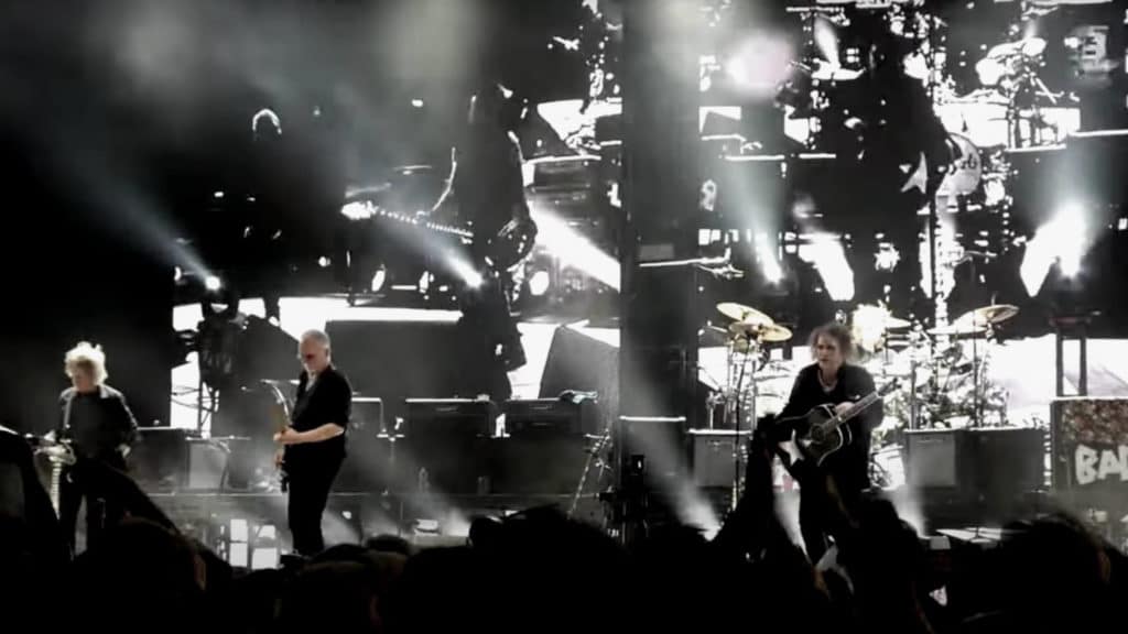 the cure lyon 11 2022