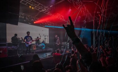 apollo junction live